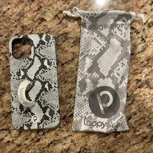 Loopy snake skin  - iPhone 12/12 pro